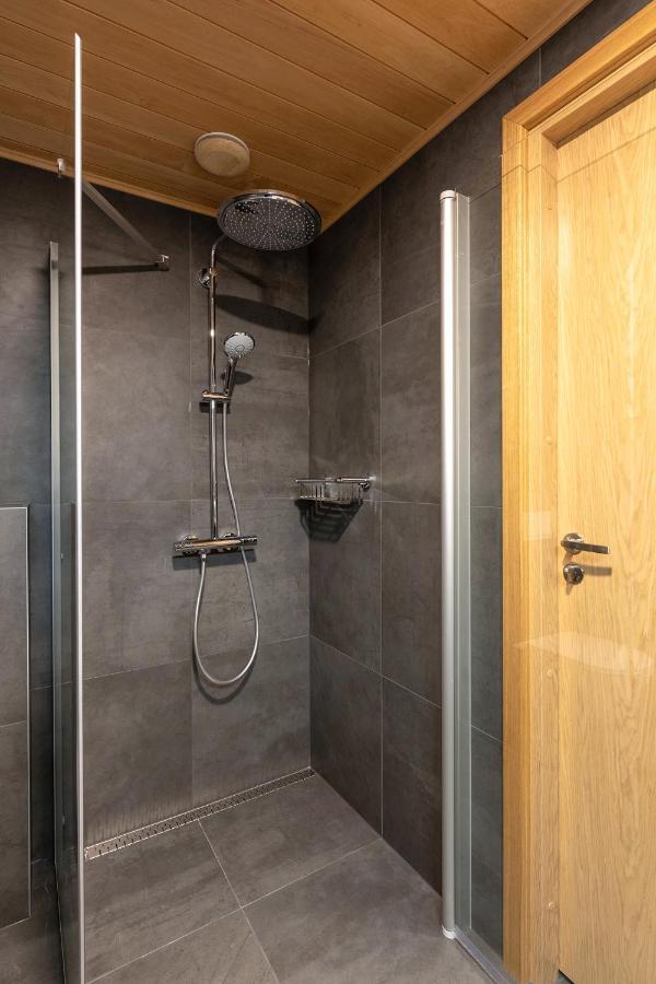 Apartamento Tartukodu Narva Mnt 101A-1 Exterior foto