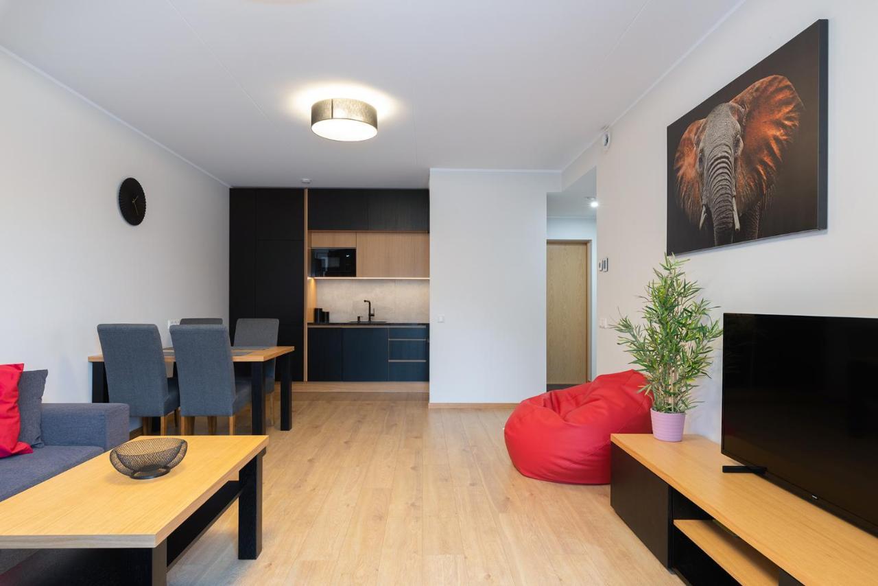 Apartamento Tartukodu Narva Mnt 101A-1 Exterior foto